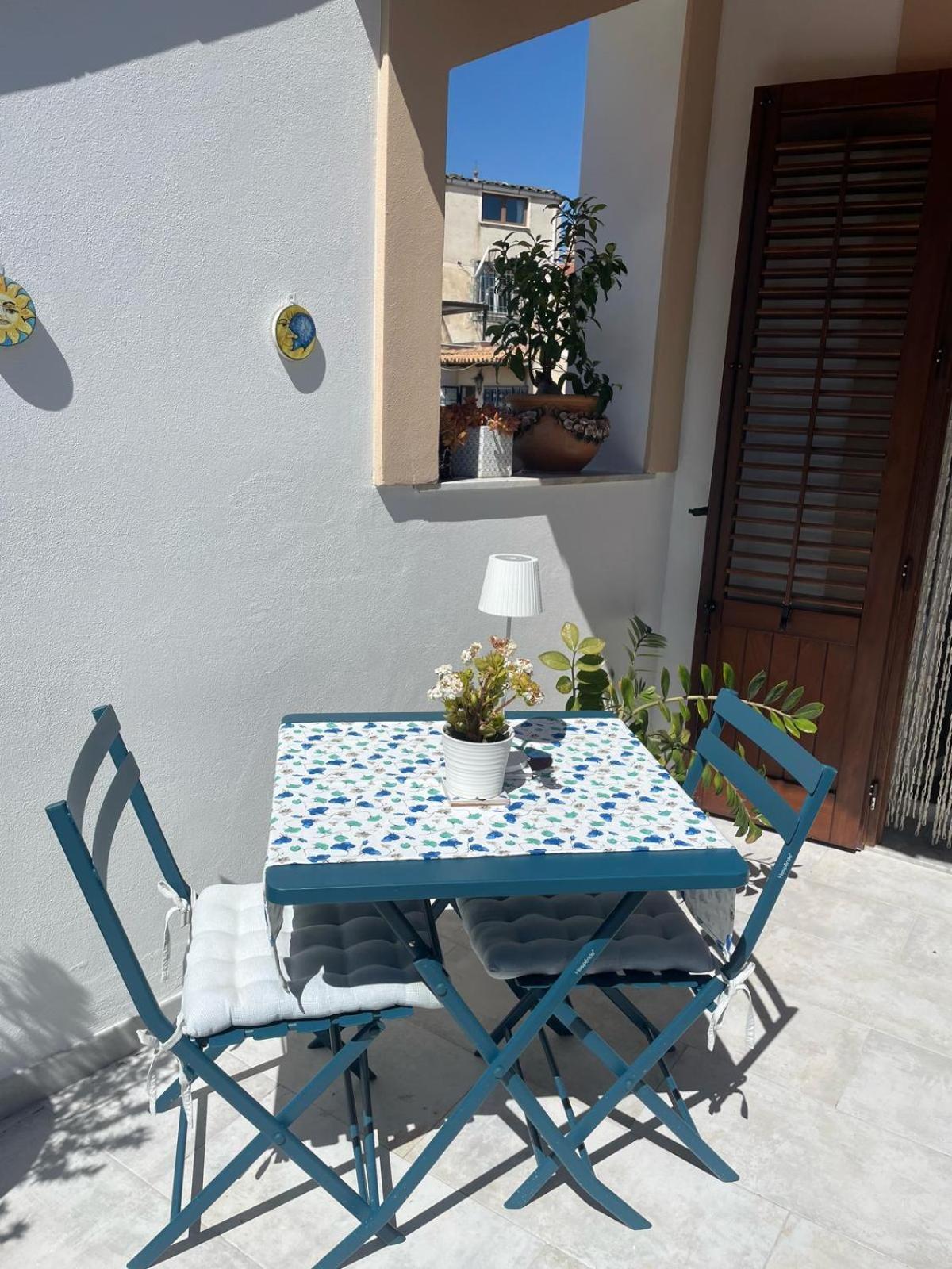 Terrazza Alla Cala パレルモ エクステリア 写真